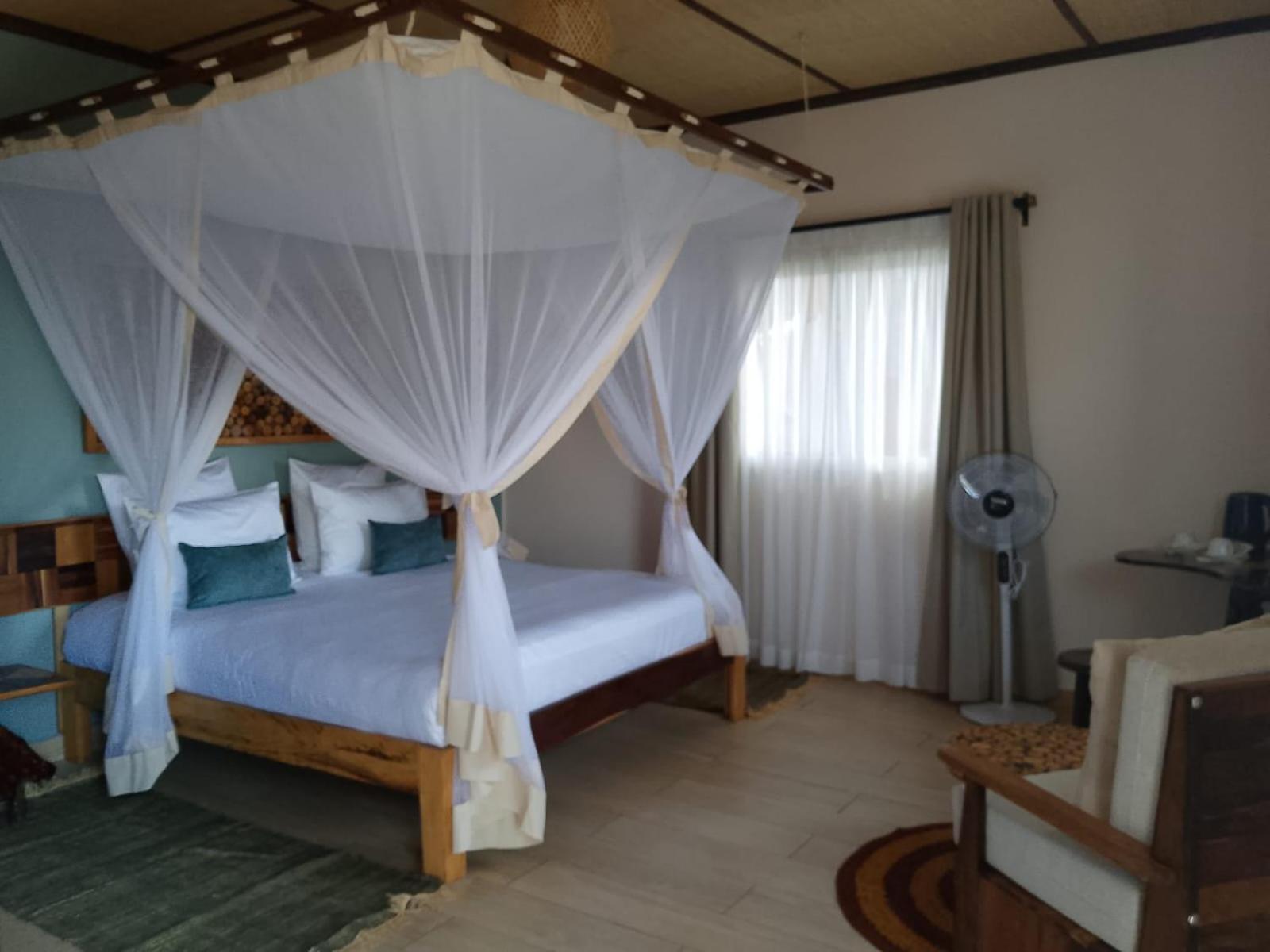 Bira Hotel Antsirabe Kültér fotó