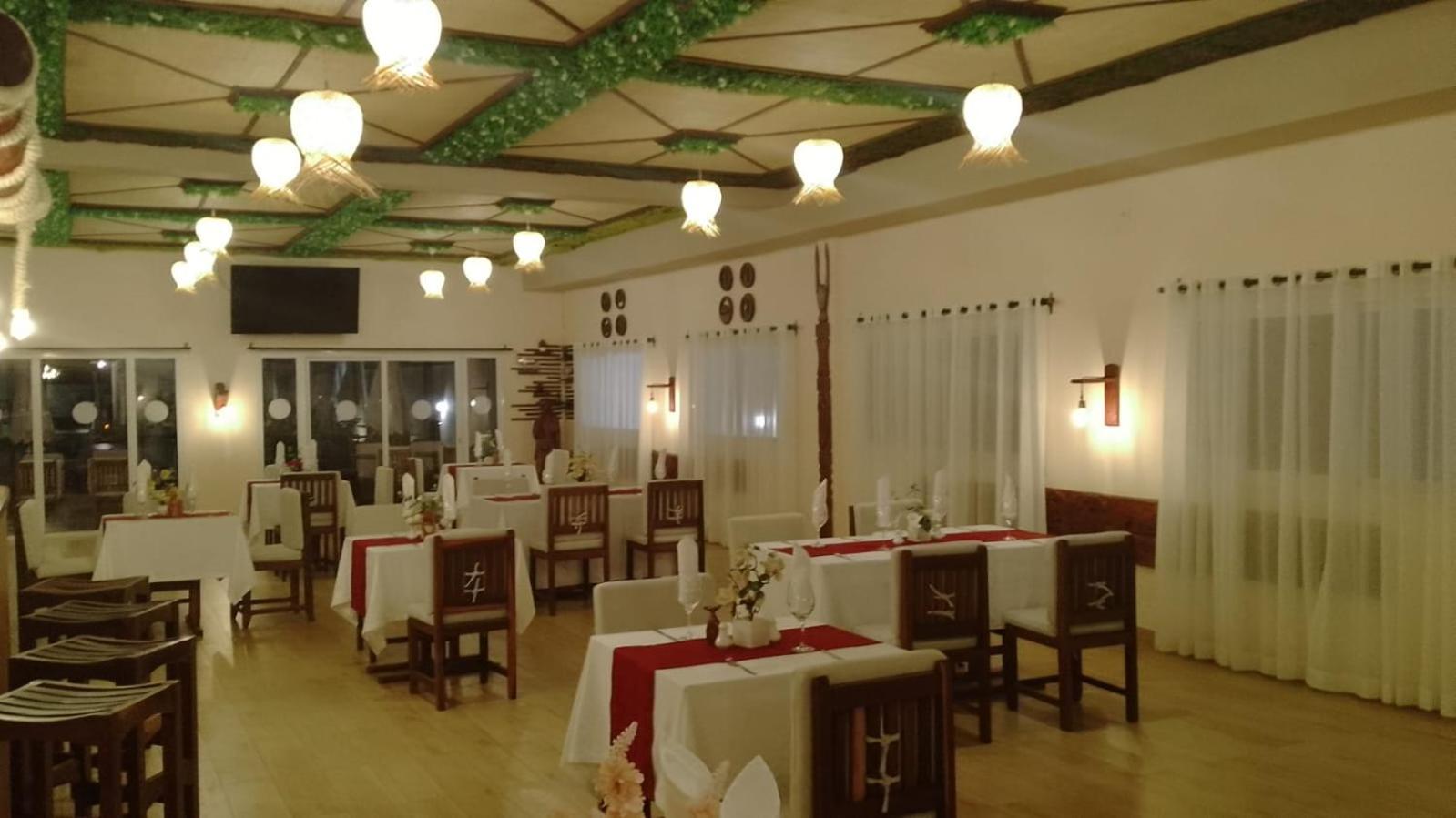 Bira Hotel Antsirabe Kültér fotó