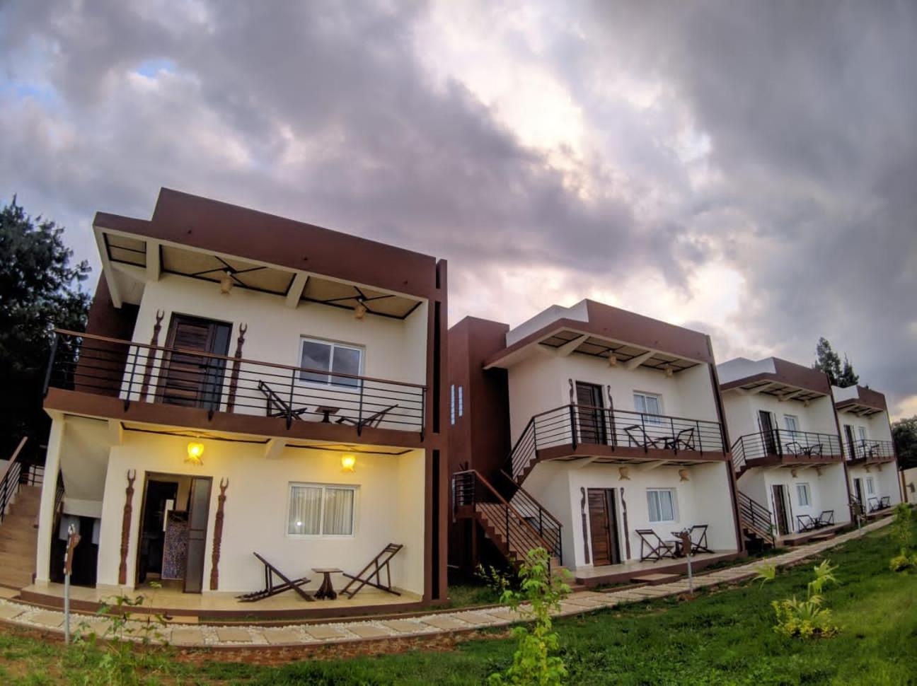 Bira Hotel Antsirabe Kültér fotó
