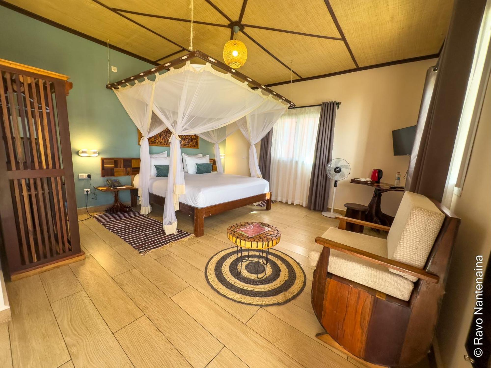 Bira Hotel Antsirabe Kültér fotó