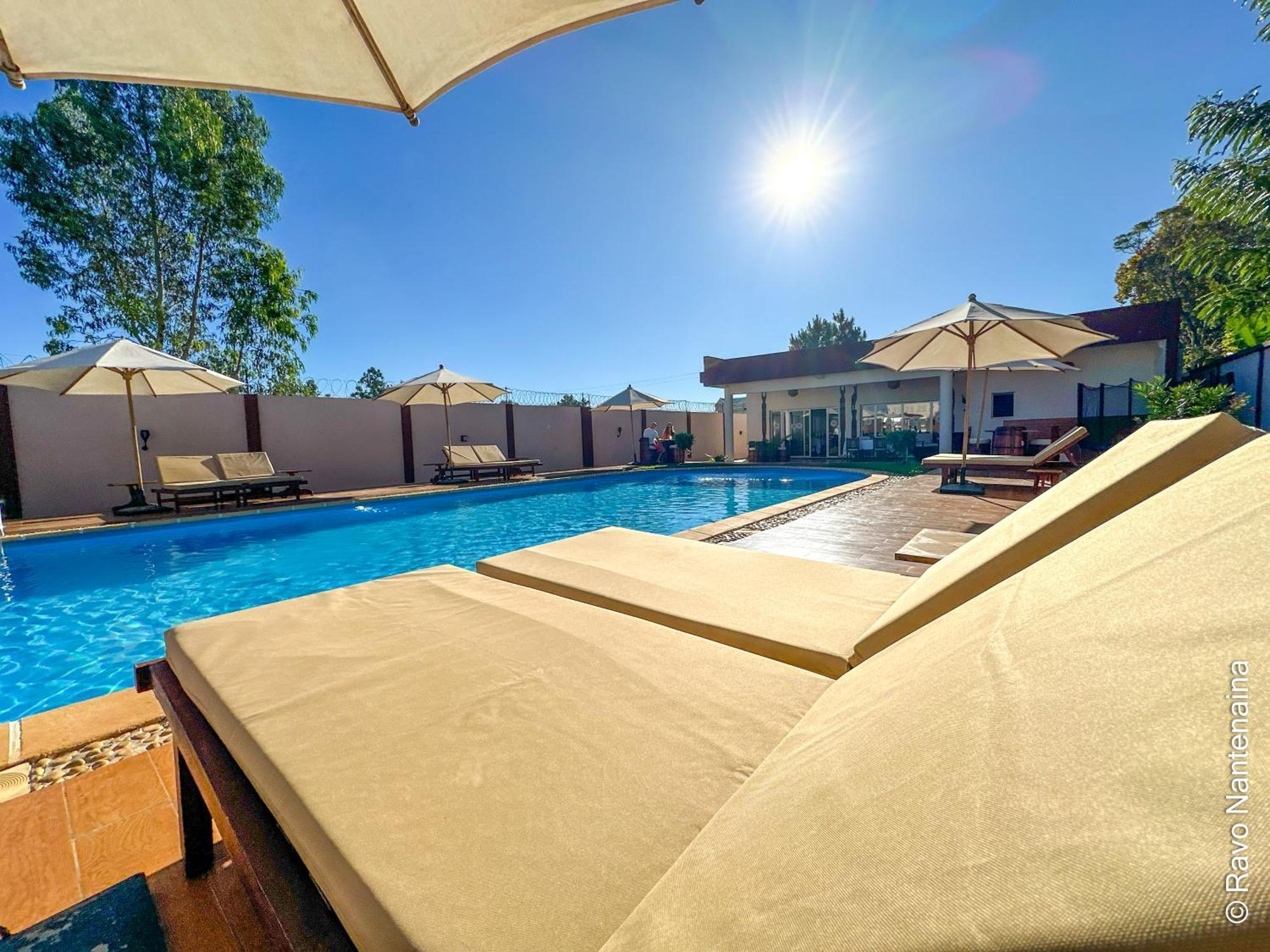 Bira Hotel Antsirabe Kültér fotó