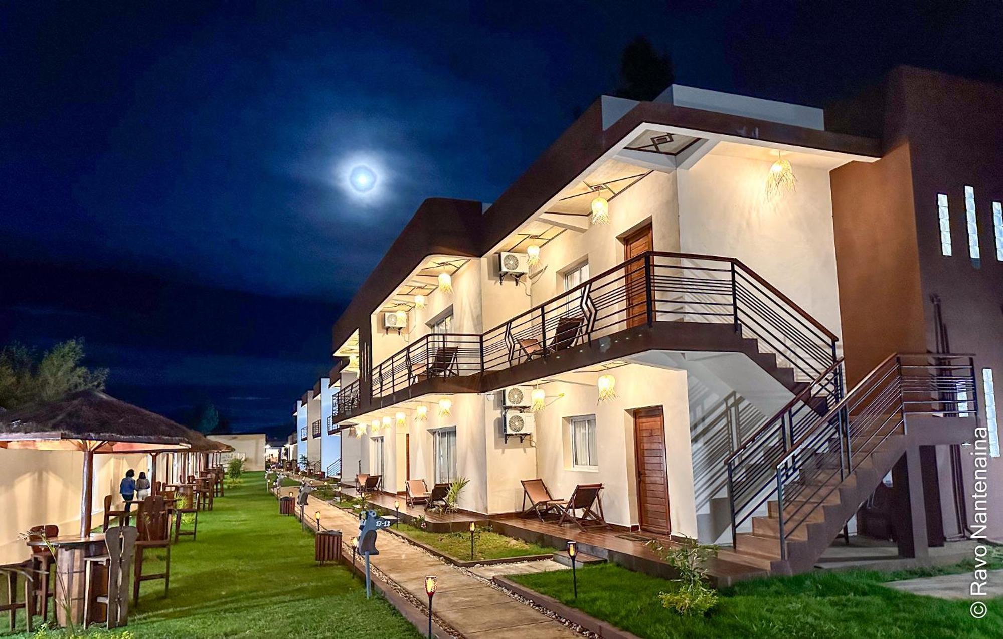 Bira Hotel Antsirabe Kültér fotó